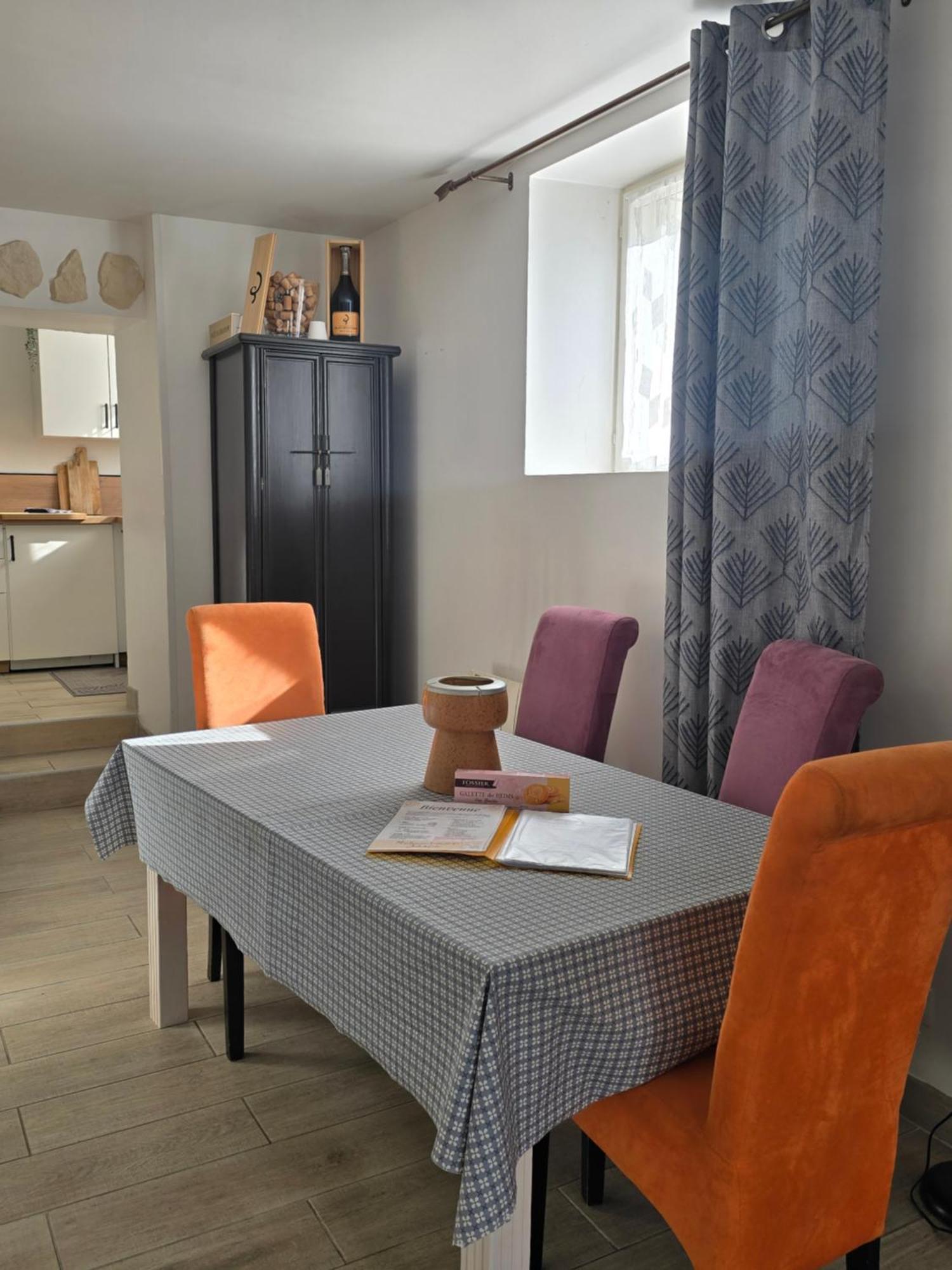 Enjoy En Champagne Maison Calme Au Milieu Du Vignoble Avec Parking Gratuit Dormans Exterior photo